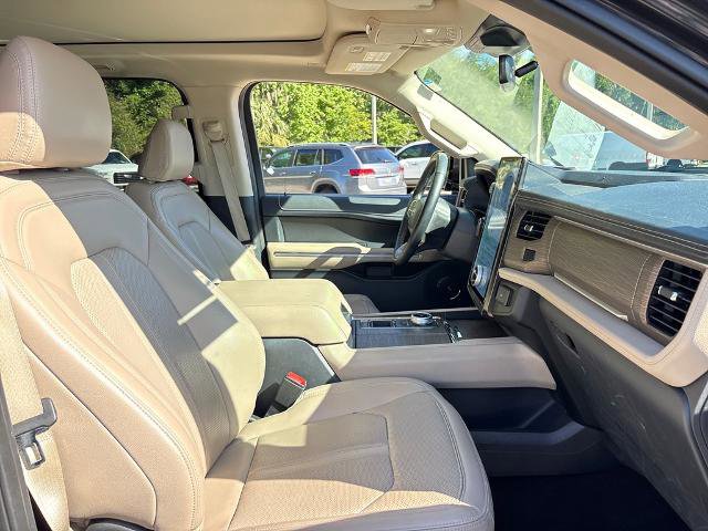 Certified 2023 Ford Expedition Limited image 24