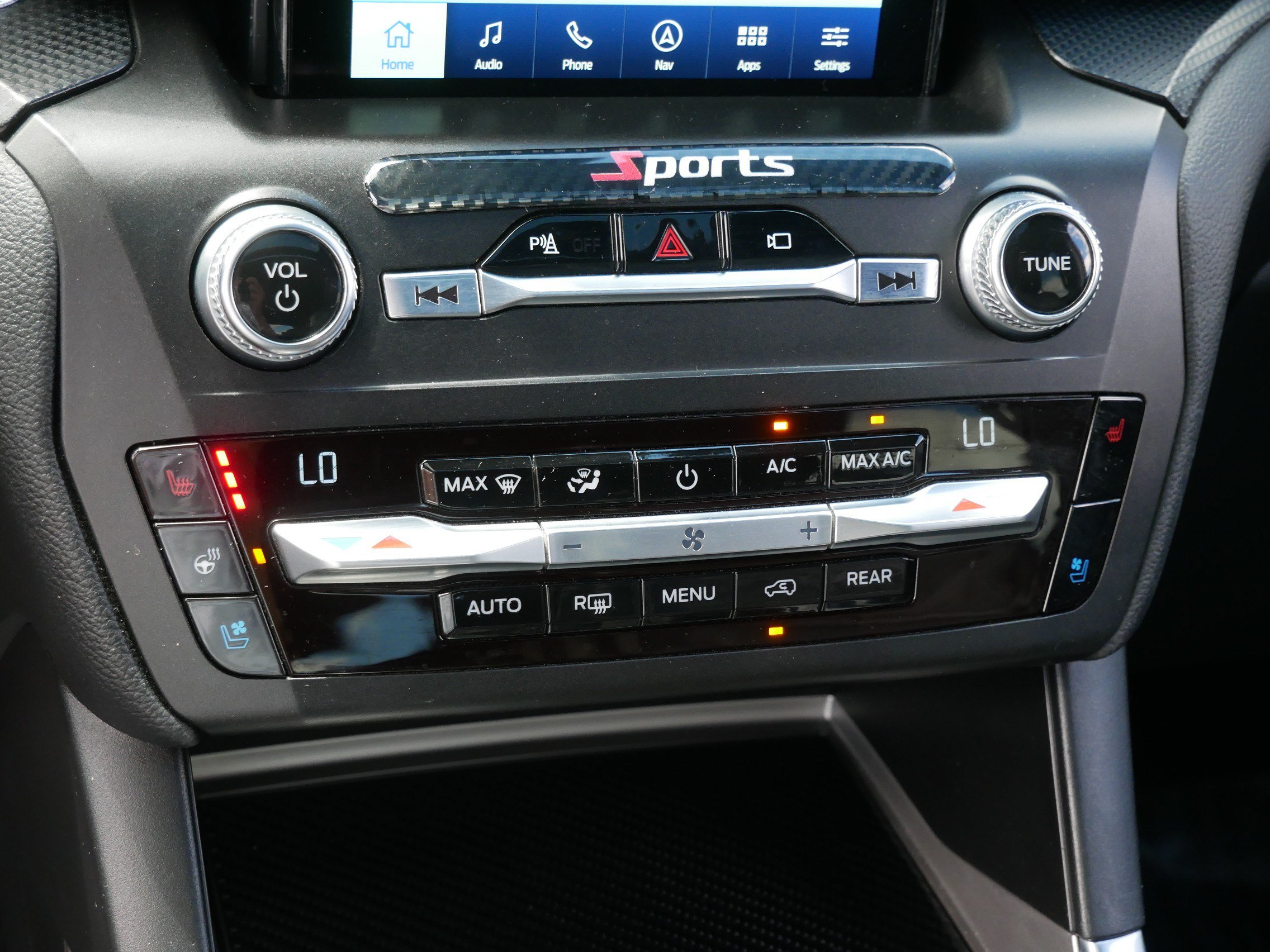 Certified 2020 Ford Explorer ST w/ Premium Technology Package AWD/4WD image 23