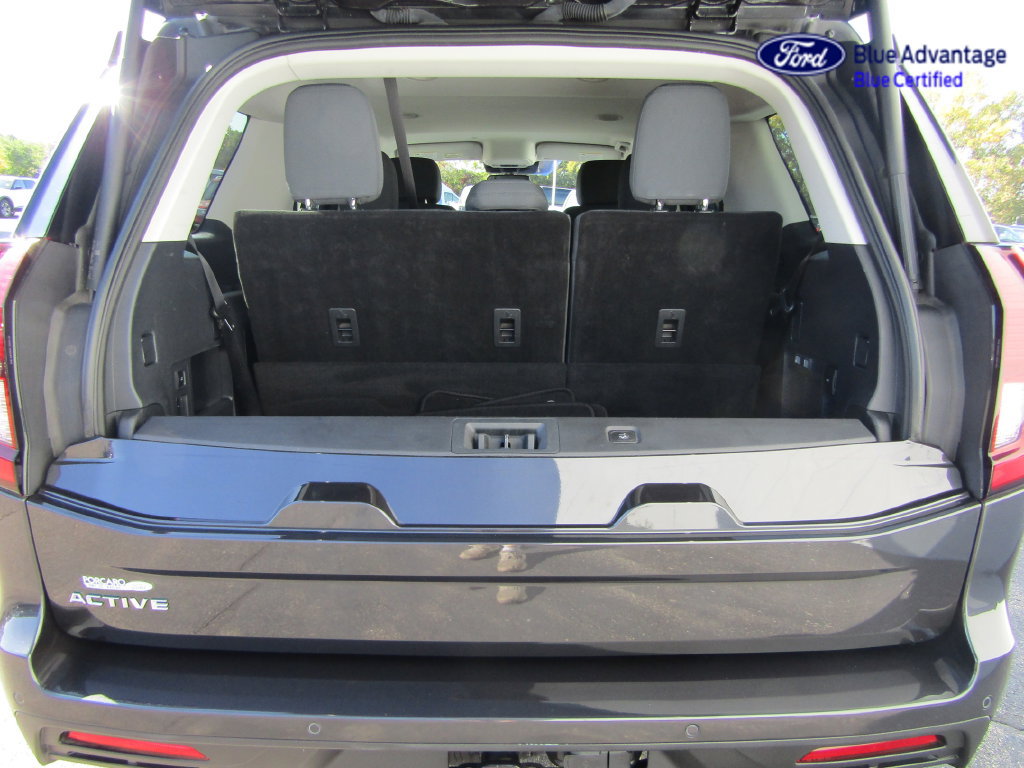 Certified 2025 Ford Expedition Active AWD/4WD image 10
