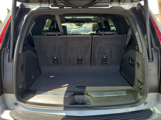 Used 2023 Cadillac Escalade Premium Luxury image 23