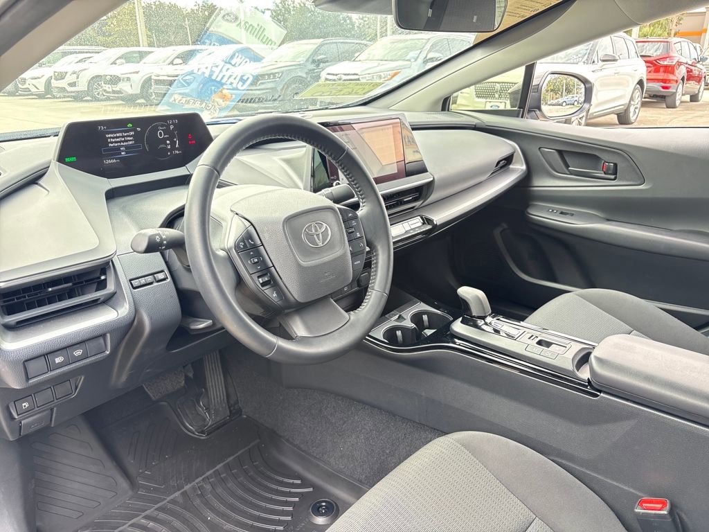 Used 2024 Toyota Prius Limited image 10