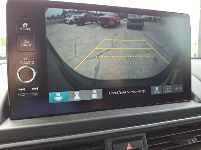 Used 2025 Honda Pilot Touring image 31