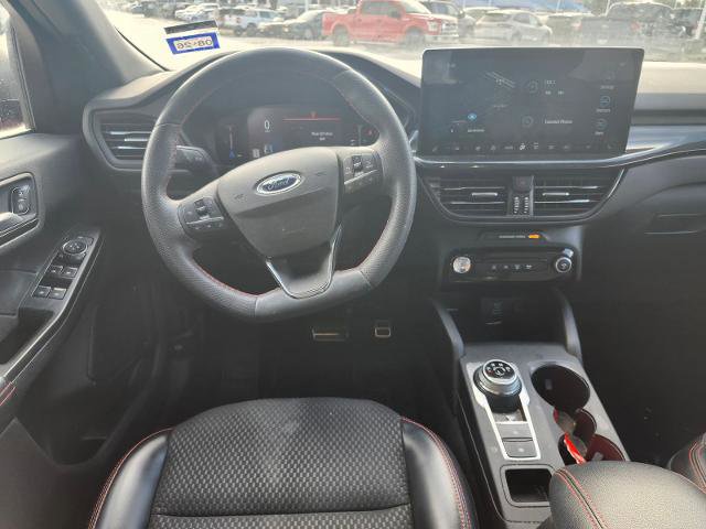 Certified 2023 Ford Escape ST-Line w/ Tech Pack #1 image 6