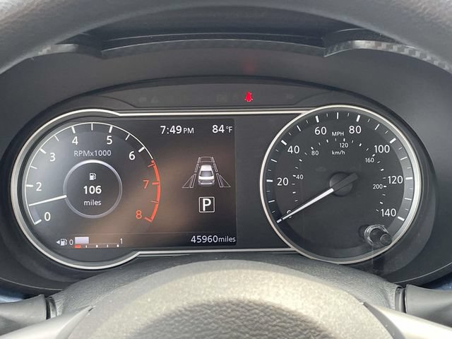 Used 2025 Nissan Versa SV FWD image 18