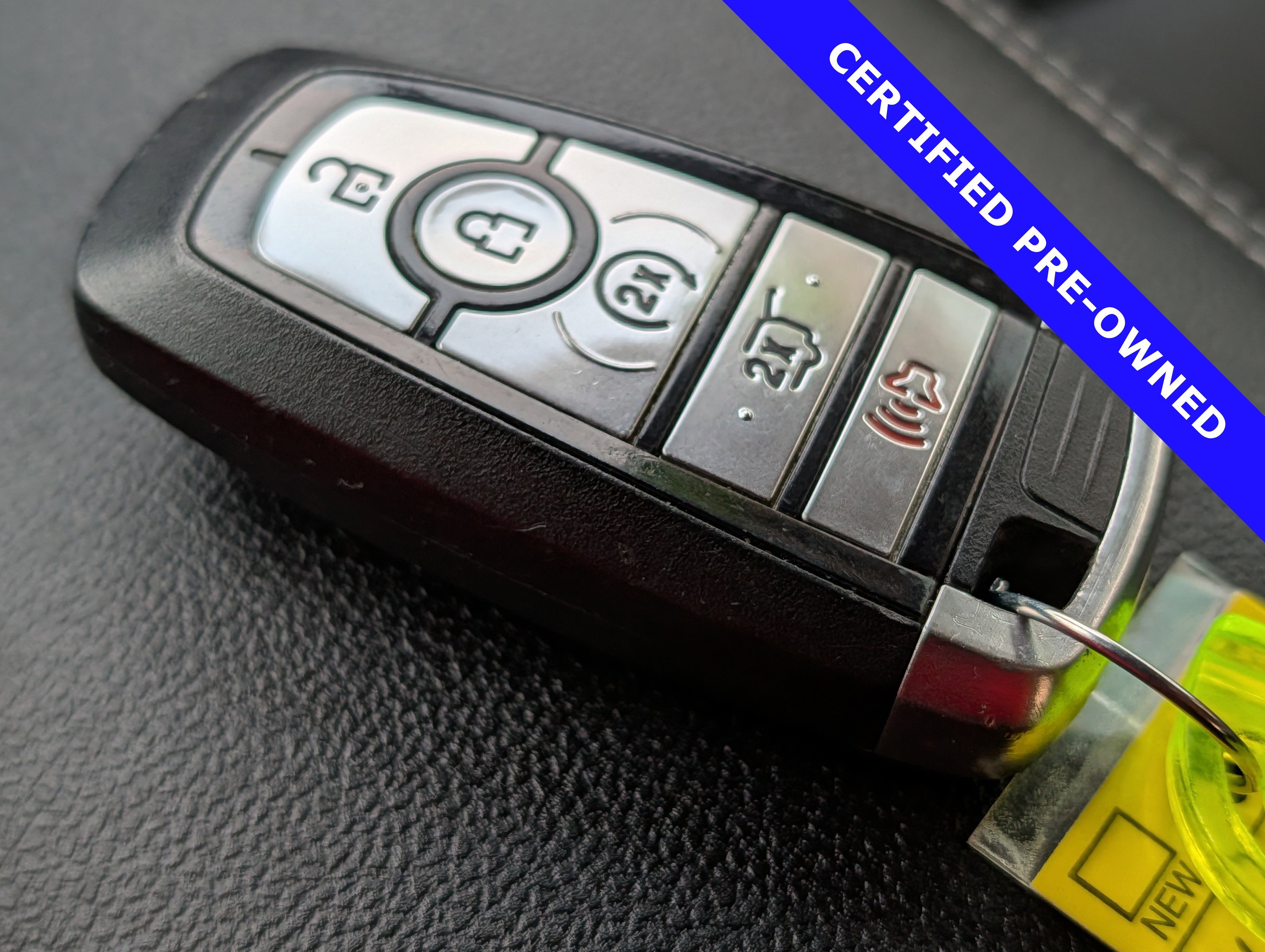 Certified 2020 Ford Escape Titanium image 33