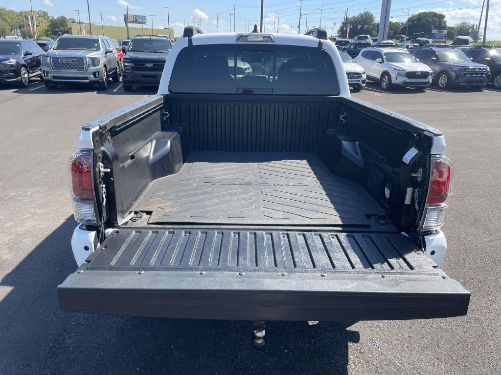 Used 2023 Toyota Tacoma TRD Sport w/ Technology Package AWD/4WD image 10