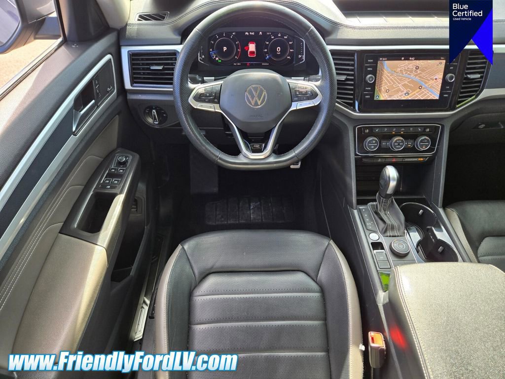 Used 2022 Volkswagen Atlas SEL Premium image 11