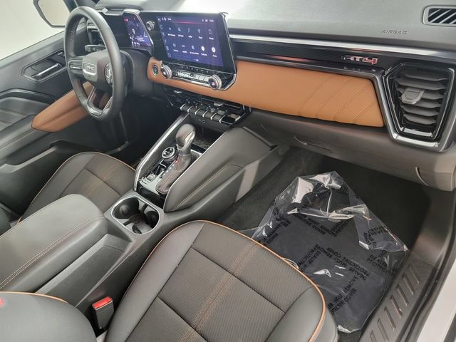 Used 2024 GMC Canyon AT4 w/ Canyon Safety Plus Package AWD/4WD image 19
