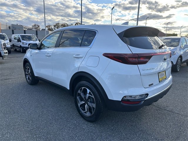 Used 2020 Kia Sportage LX image 3