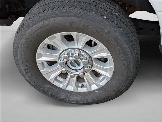 Certified 2022 Ford F350 XL w/ STX Appearance Package AWD/4WD image 7
