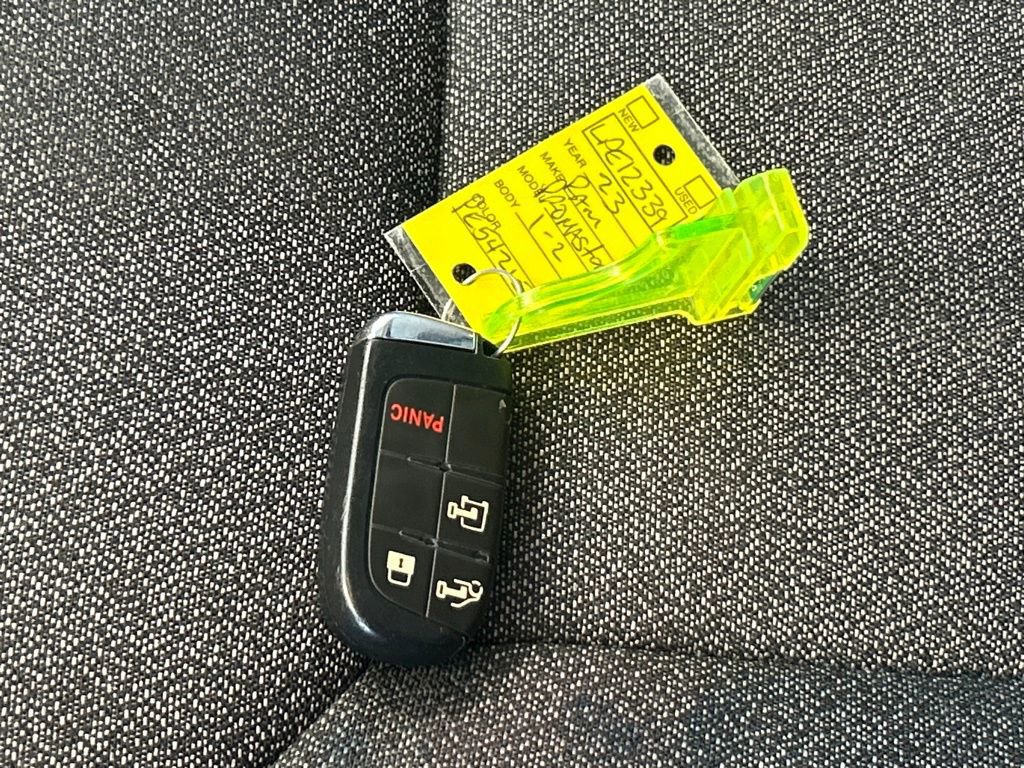 Used 2023 RAM ProMaster 2500 w/ Convenience Group image 32