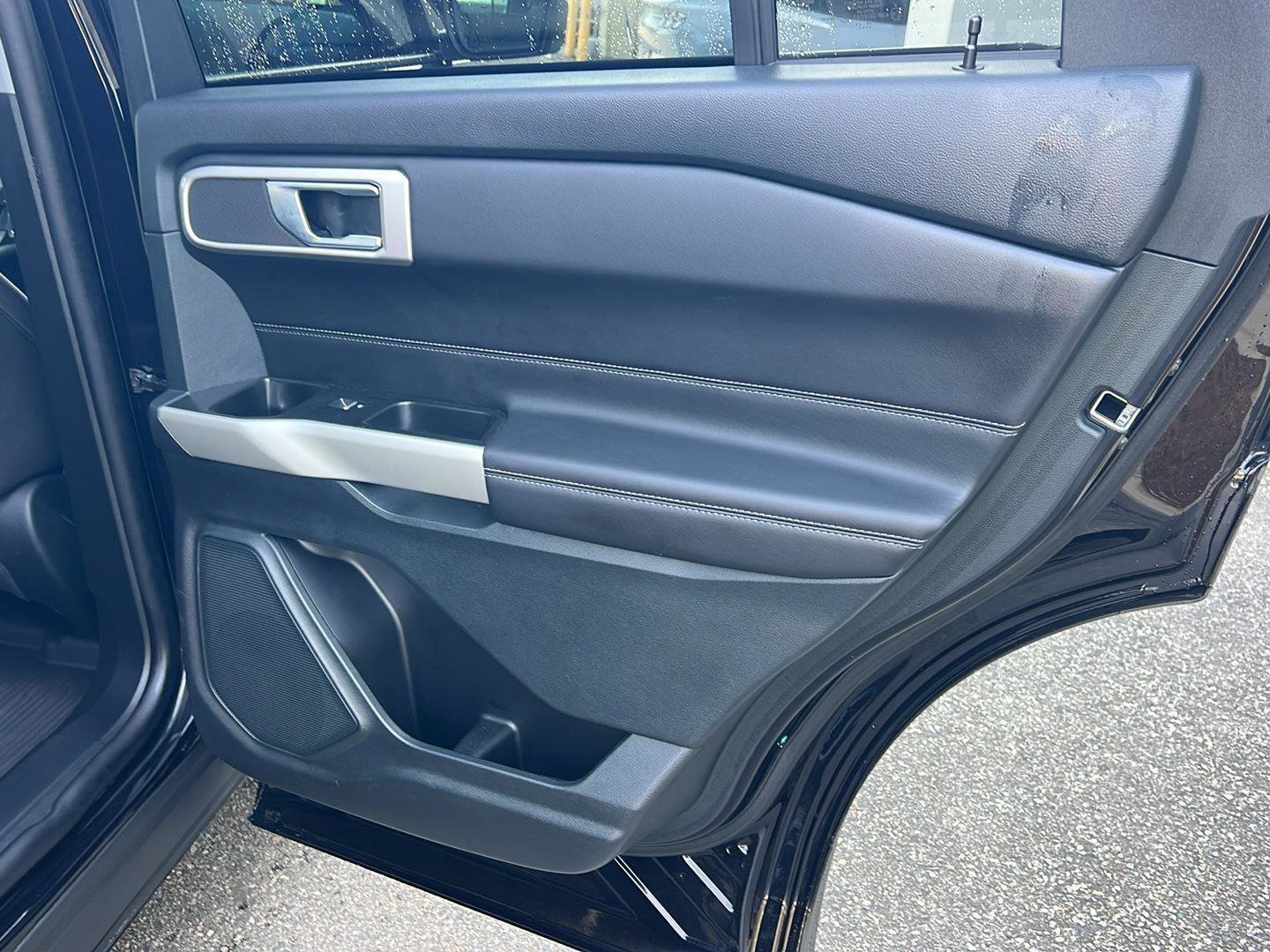 Certified 2023 Ford Explorer XLT image 14