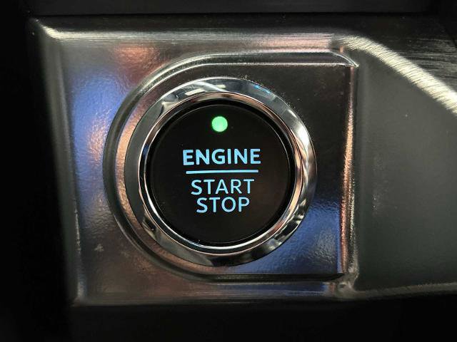 Certified 2023 Ford F150 Lariat w/ Equipment Group 502A High image 16