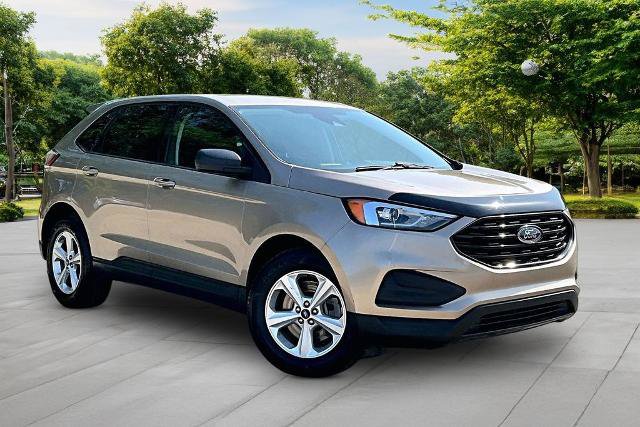 Certified 2021 Ford Edge SE