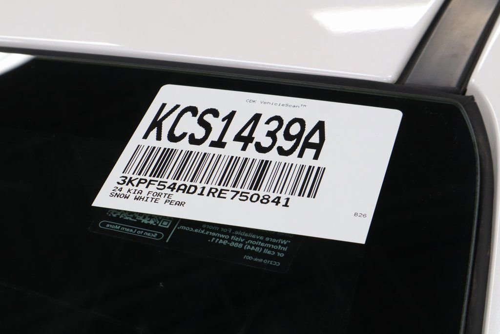 Used 2024 Kia Forte GT-Line w/ GT-Line Premium Package image 38