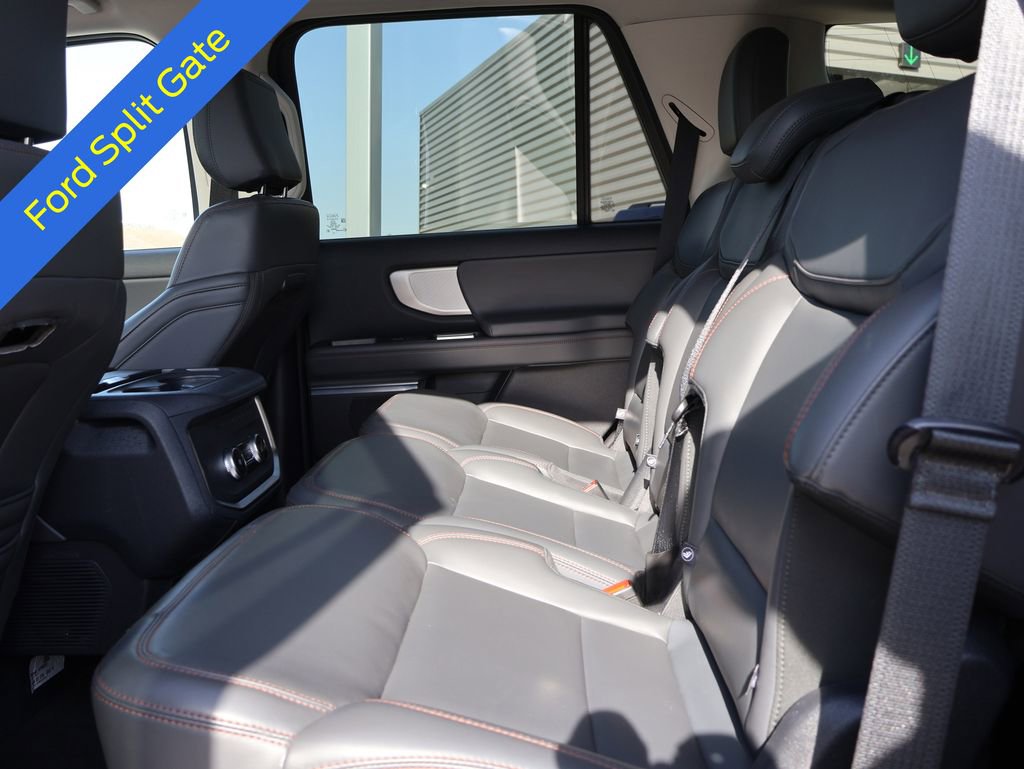 Certified 2025 Ford Expedition Active AWD/4WD image 19