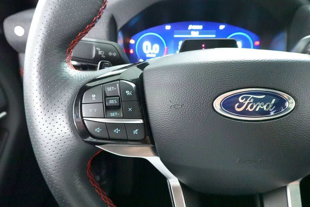 Certified 2025 Ford Explorer ST AWD/4WD image 15