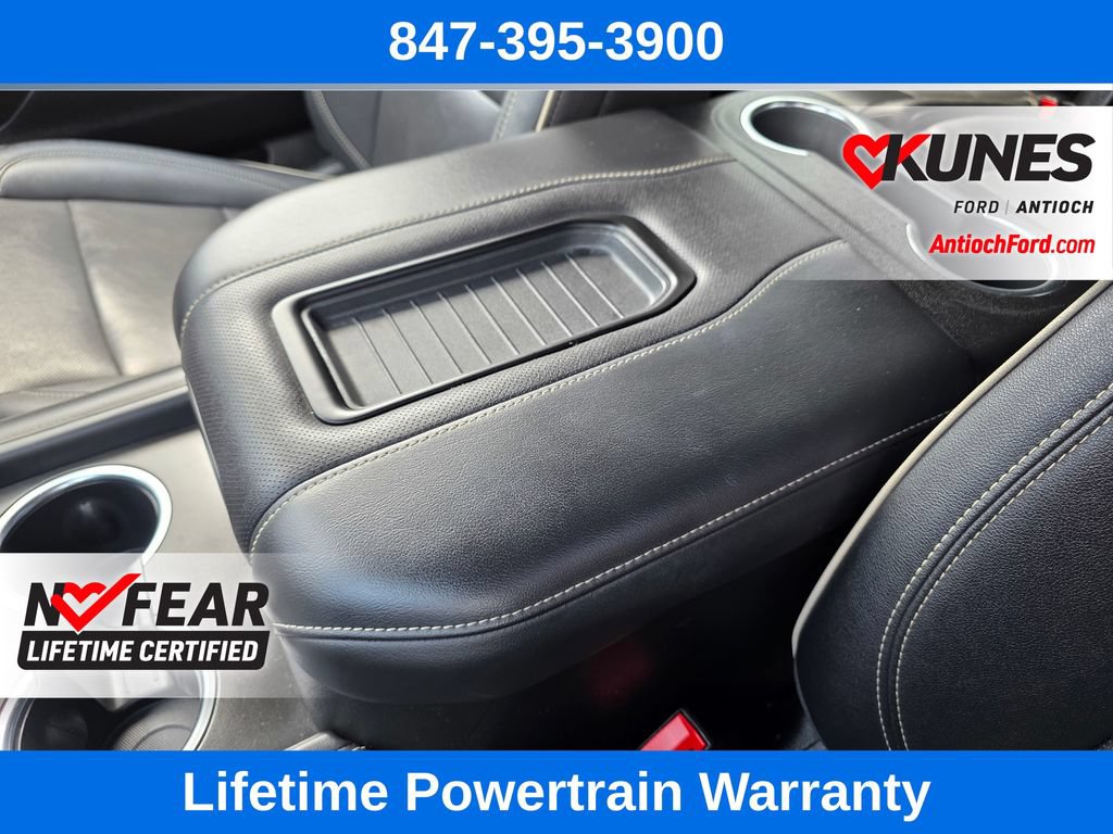 Used 2024 Chevrolet Suburban Premier AWD/4WD image 33
