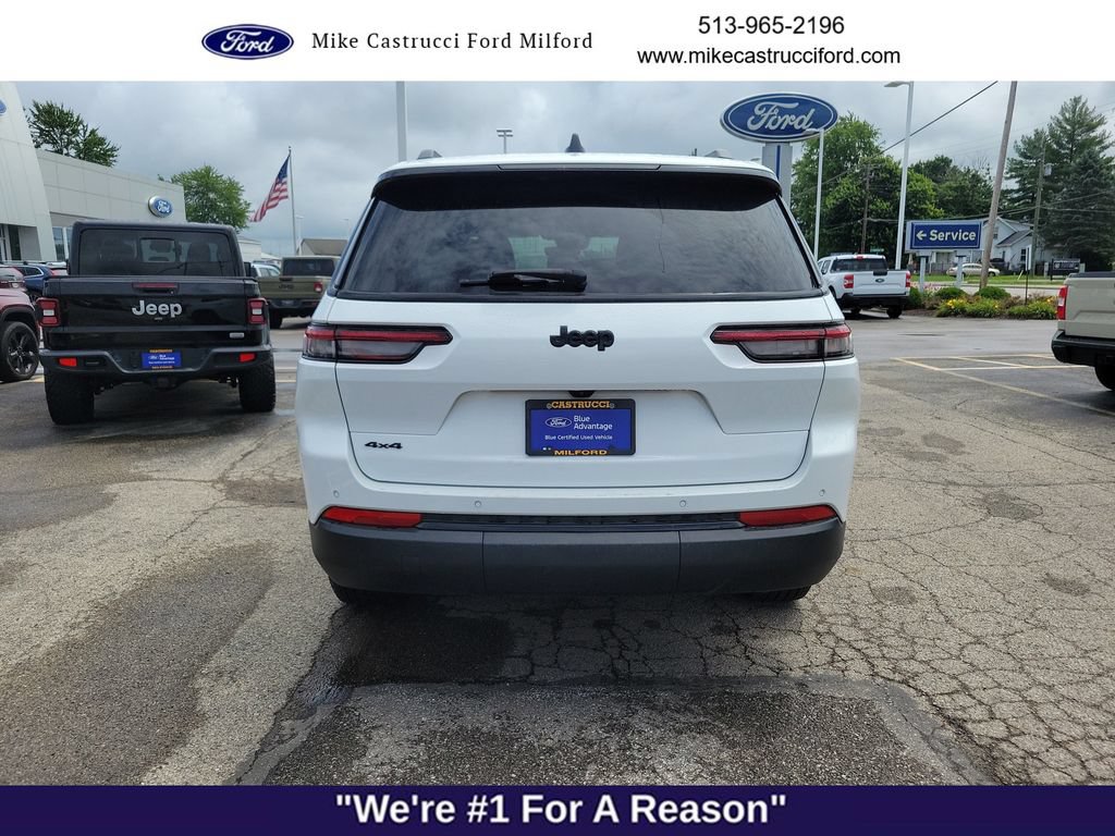 Used 2025 Jeep Grand Cherokee L Altitude AWD/4WD image 4