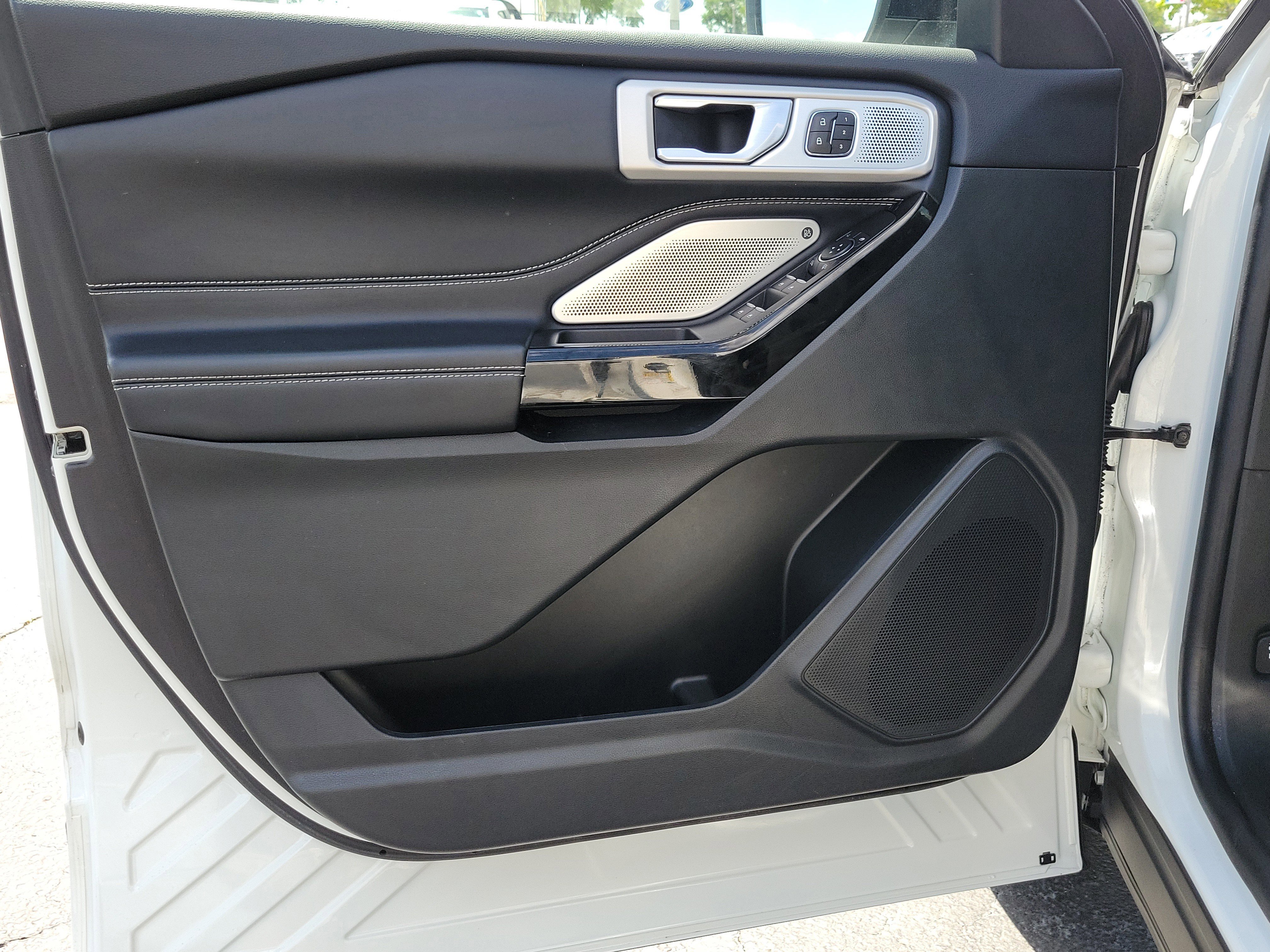 Certified 2022 Ford Explorer ST w/ Equipment Group 401A image 20