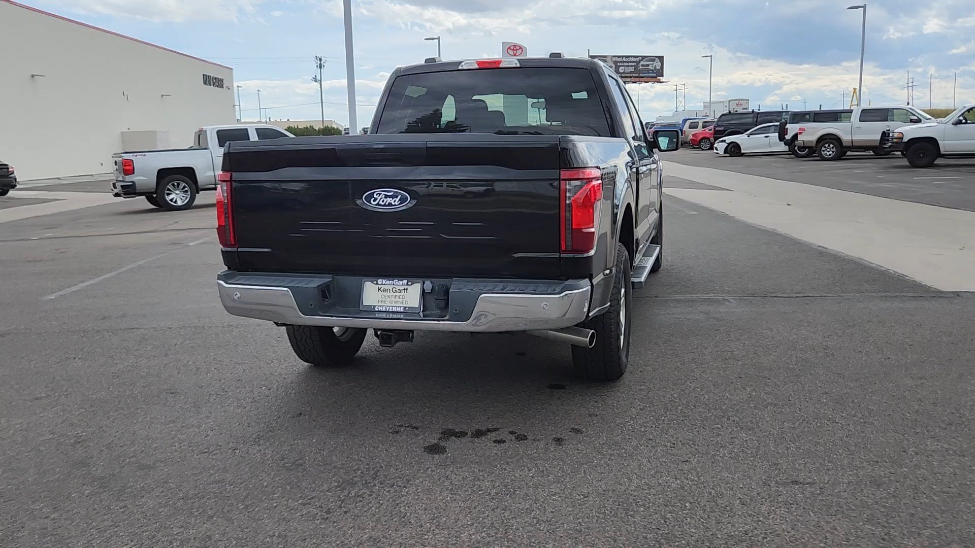 Certified 2025 Ford F150 XLT w/ Equipment Group 301A Standard AWD/4WD image 4