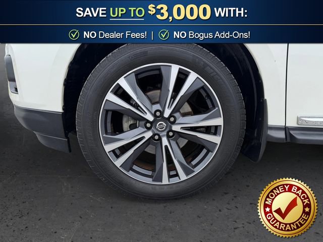 Used 2020 Nissan Pathfinder Platinum FWD image 13