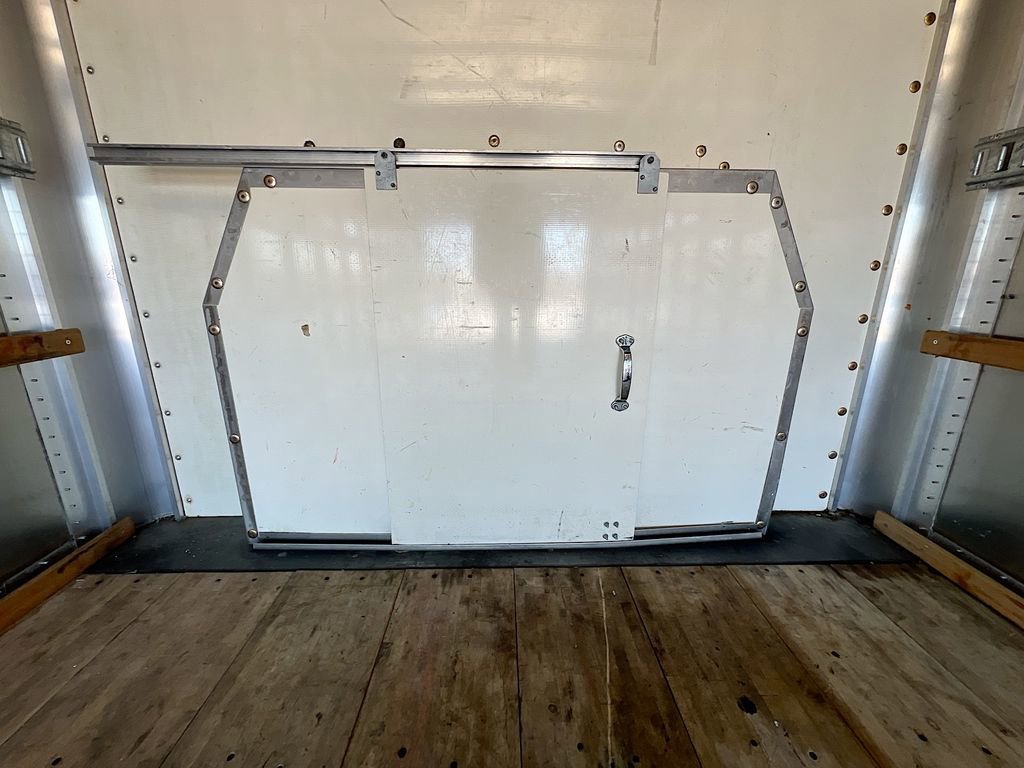 Certified 2024 Ford E-450 and Econoline 450 Super Duty w/ Power Windows & Locks Group image 32