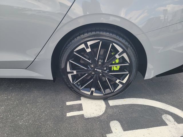 Used 2025 Kia K5 GT FWD image 9
