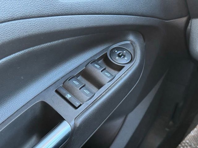 Certified 2018 Ford Escape SE w/ SE Sync 3 Package AWD/4WD image 38