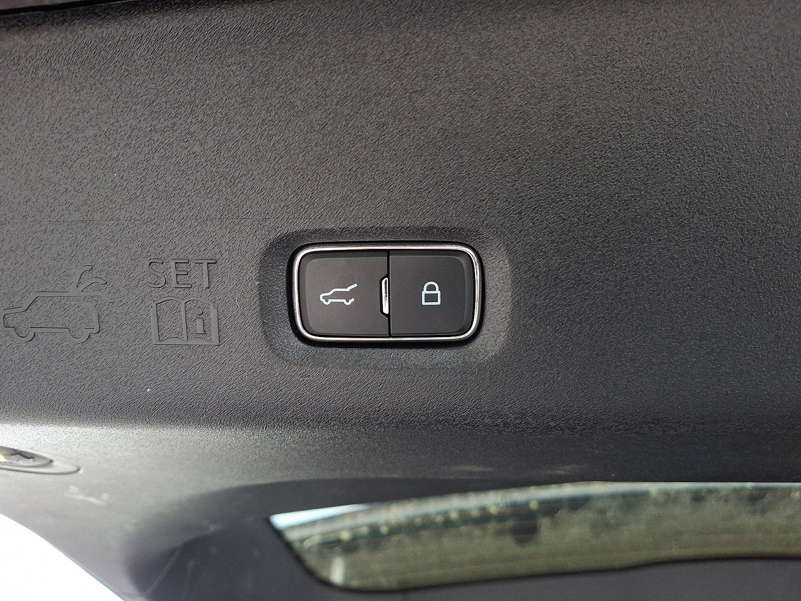Certified 2025 Ford Expedition Max Active AWD/4WD image 32