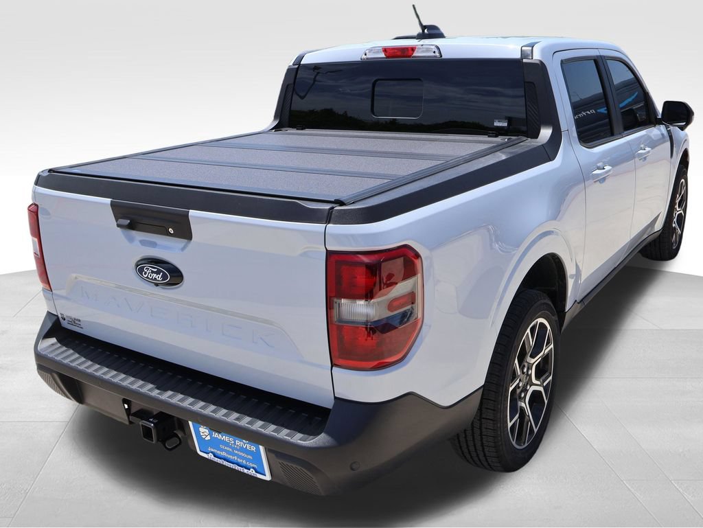 Certified 2025 Ford Maverick Lariat AWD/4WD image 6