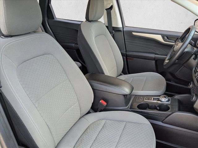 Certified 2022 Ford Escape SE w/ SE Sport Appearance Package FWD image 20