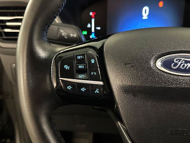 Certified 2025 Ford Escape SE FWD image 20