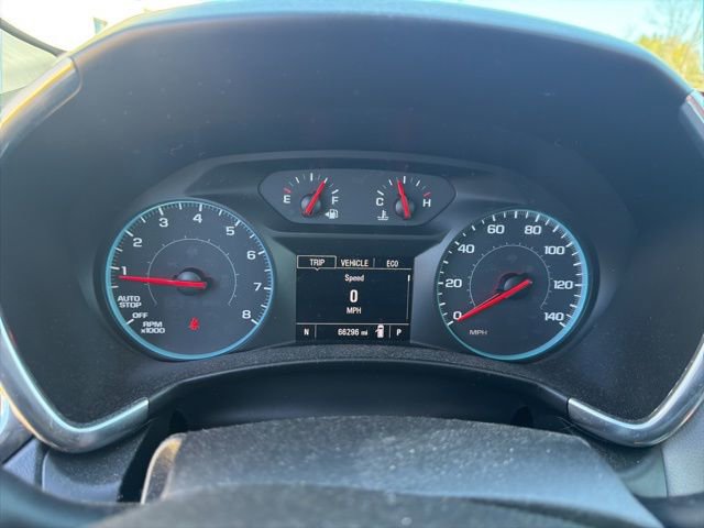 Used 2018 Chevrolet Equinox LS image 22