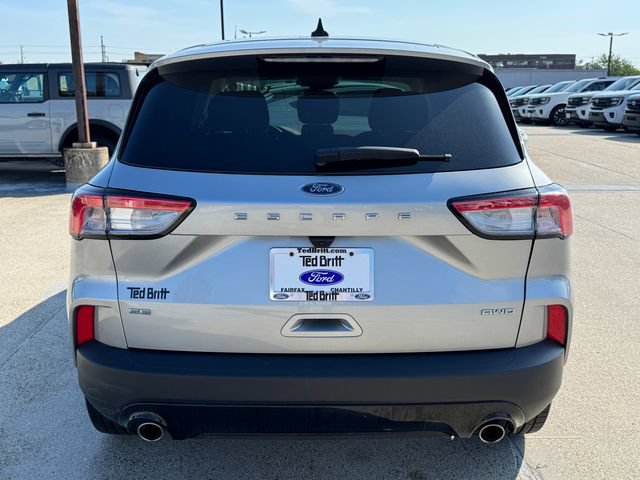 Certified 2021 Ford Escape SE w/ SE Sport Appearance Package AWD/4WD image 9