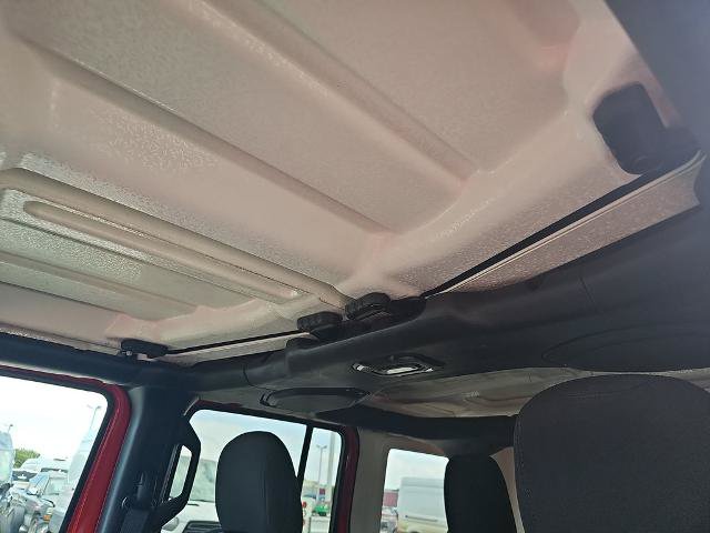 Used 2023 Jeep Wrangler Unlimited Sport AWD/4WD image 28