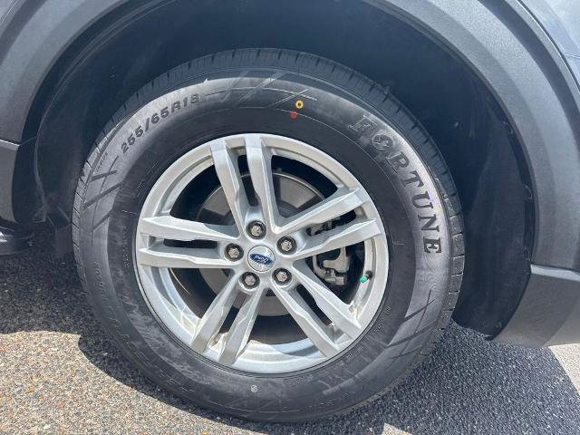 Certified 2023 Ford Explorer XLT RWD image 10
