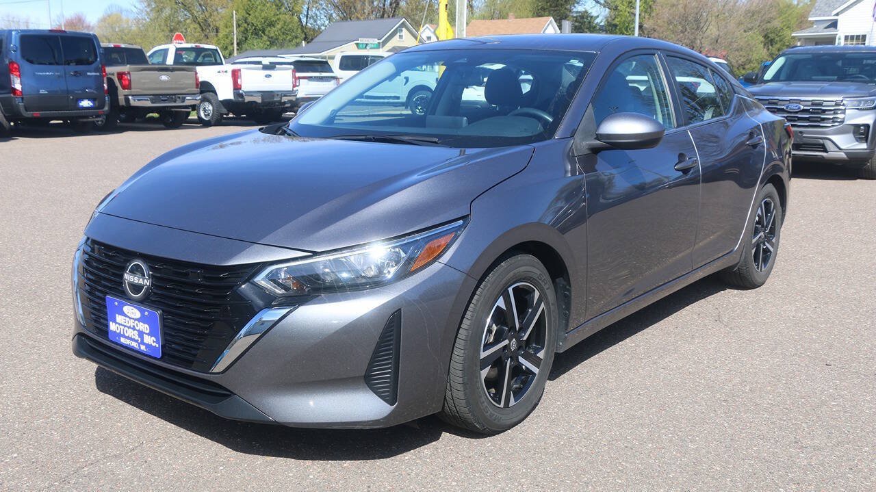 Used 2024 Nissan Sentra SV FWD image 10