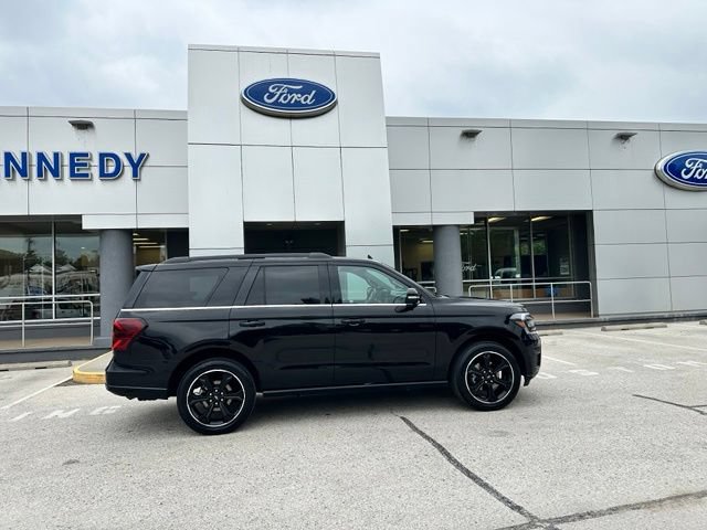 Certified 2023 Ford Expedition Limited AWD/4WD image 30