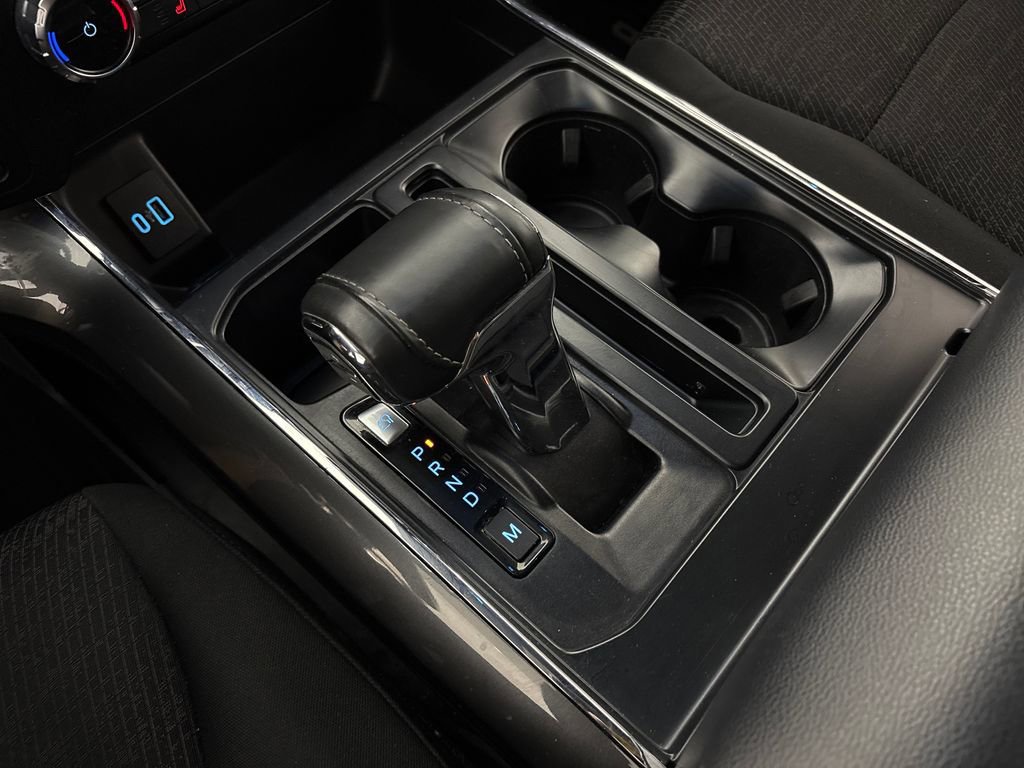 Certified 2022 Ford F150 XLT w/ Equipment Group 302A High image 28