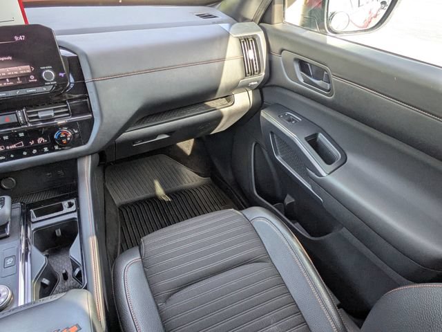 Used 2024 Nissan Pathfinder Rock Creek AWD/4WD image 18