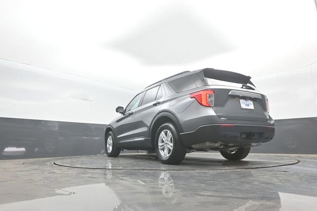 Certified 2022 Ford Explorer XLT w/ Class IV Trailer Tow Package AWD/4WD image 26