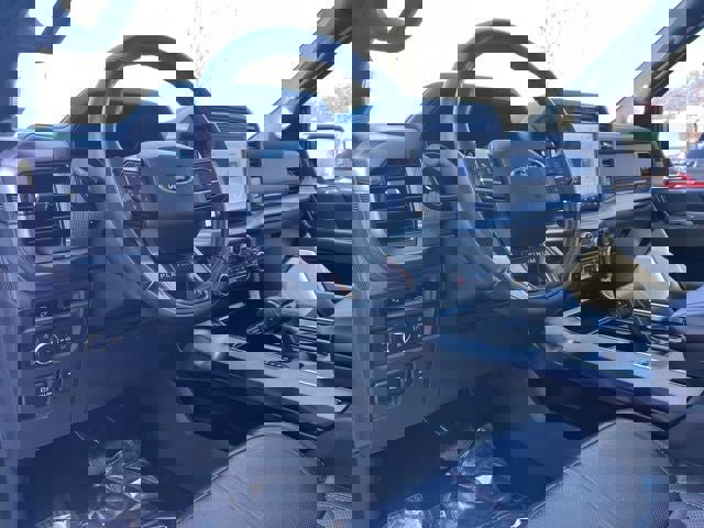 Certified 2023 Ford F150 Platinum w/ Equipment Group 701A High image 24