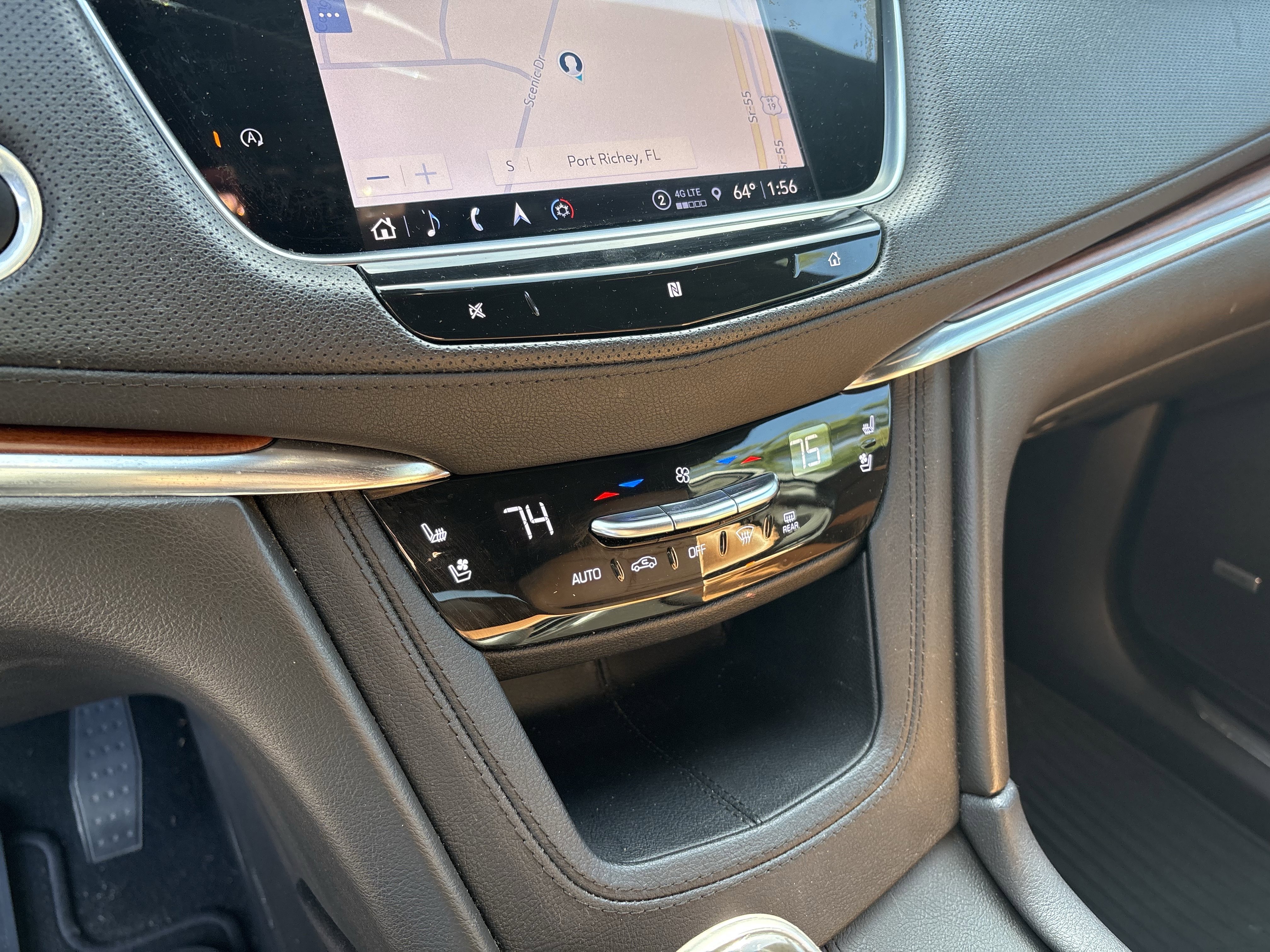 Used 2021 Cadillac XT5 Premium Luxury image 27