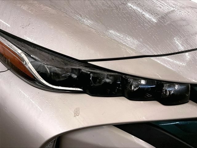 Used 2017 Toyota Prius Prime Plus w/ Carpet Mat Package FWD image 27