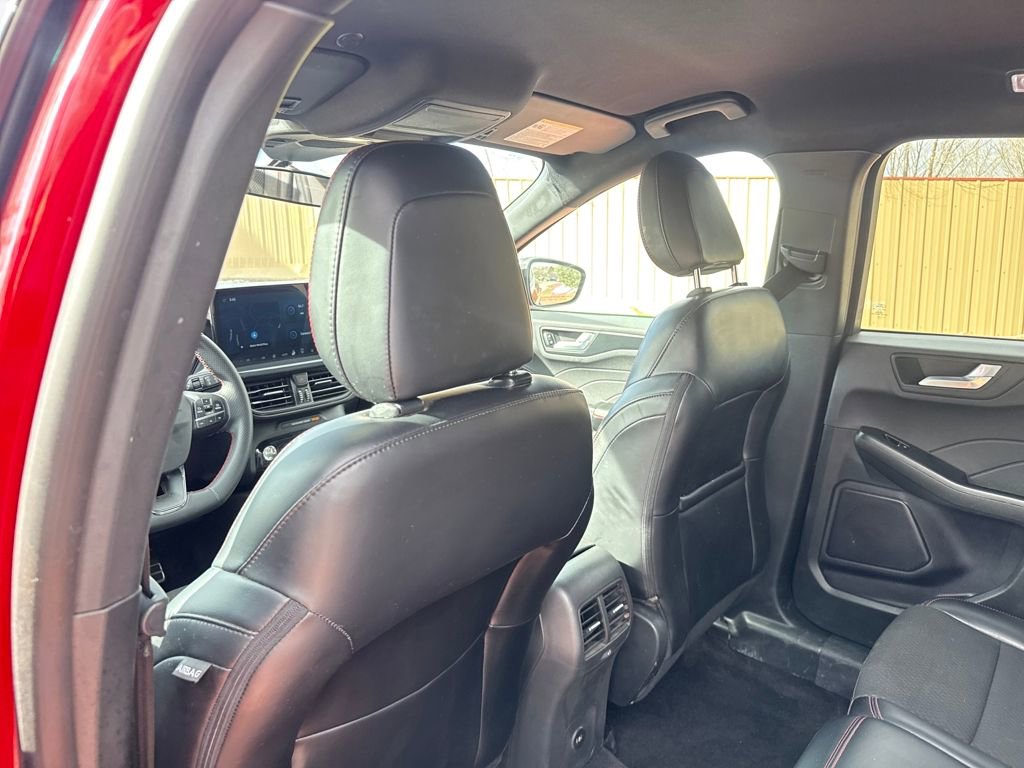 Certified 2024 Ford Escape ST-Line w/ Tech Pack #1 FWD image 20