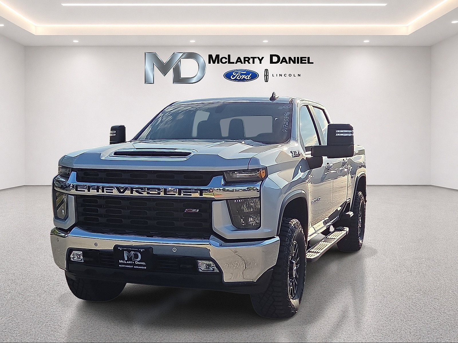 Used 2023 Chevrolet Silverado 3500 LT w/ All Star Edition AWD/4WD image 2