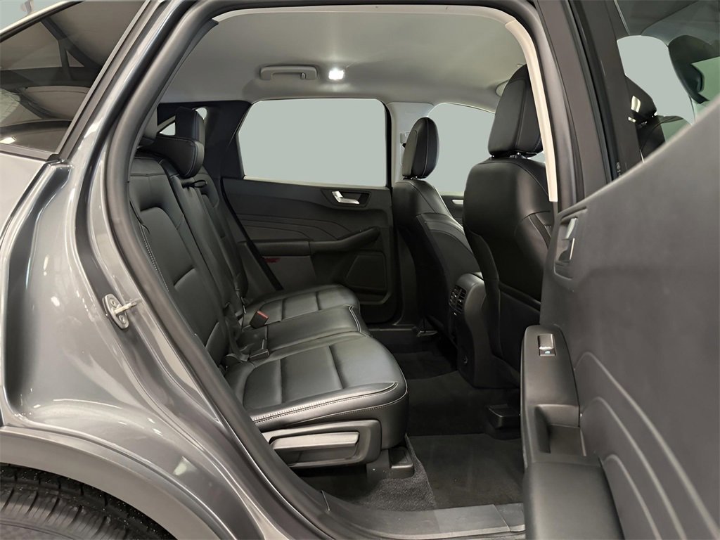Certified 2022 Ford Escape SEL image 17