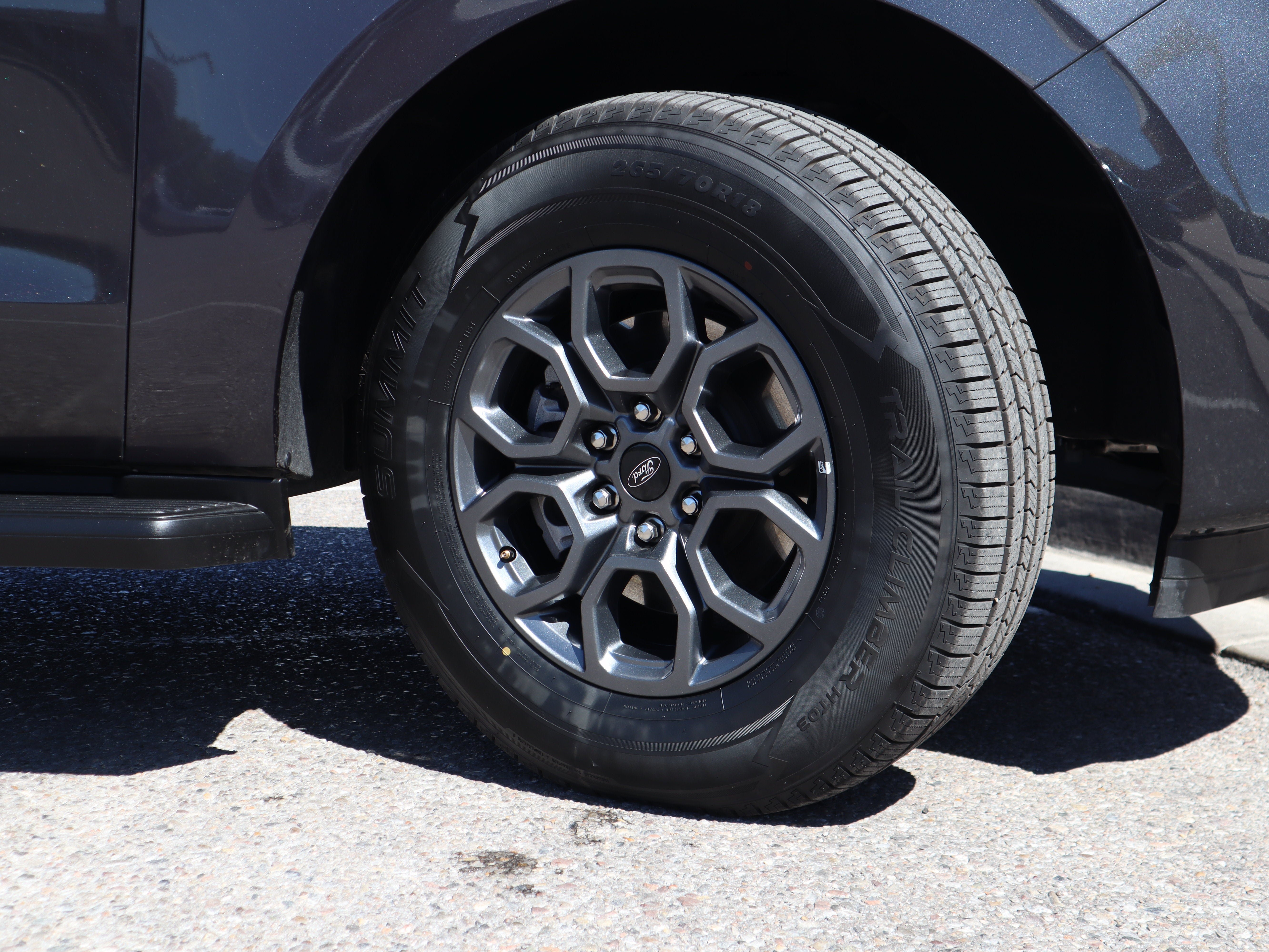 Certified 2025 Ford Expedition Active AWD/4WD image 13