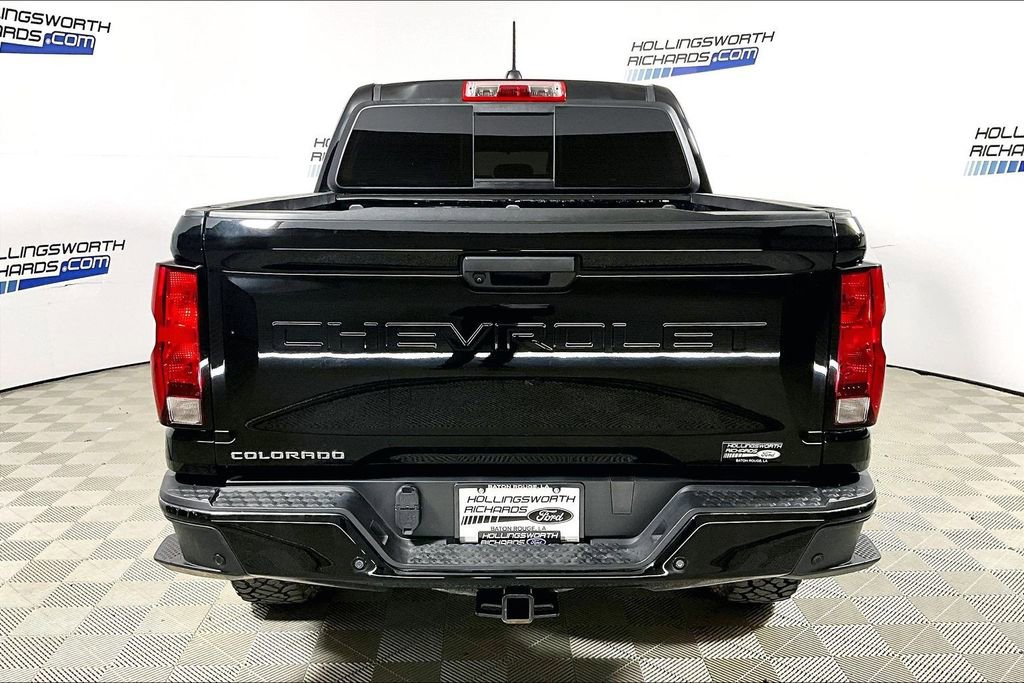 Used 2025 Chevrolet Colorado W/T image 4